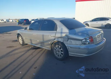 2005 Hyundai Sonata Gls/Lx from USA, damaged, VIN KMHWF35H25A137737